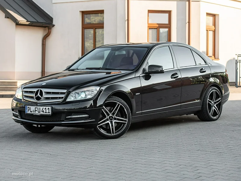 Mercedes-Benz Klasa C W204 C 350 11