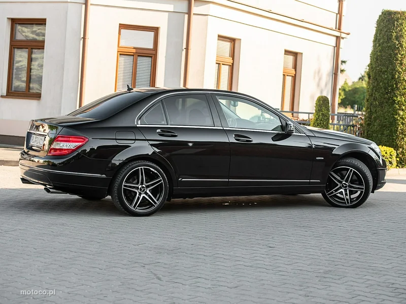 Mercedes-Benz Klasa C W204 C 350 17