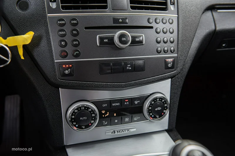 Mercedes-Benz Klasa C W204 C 350 21