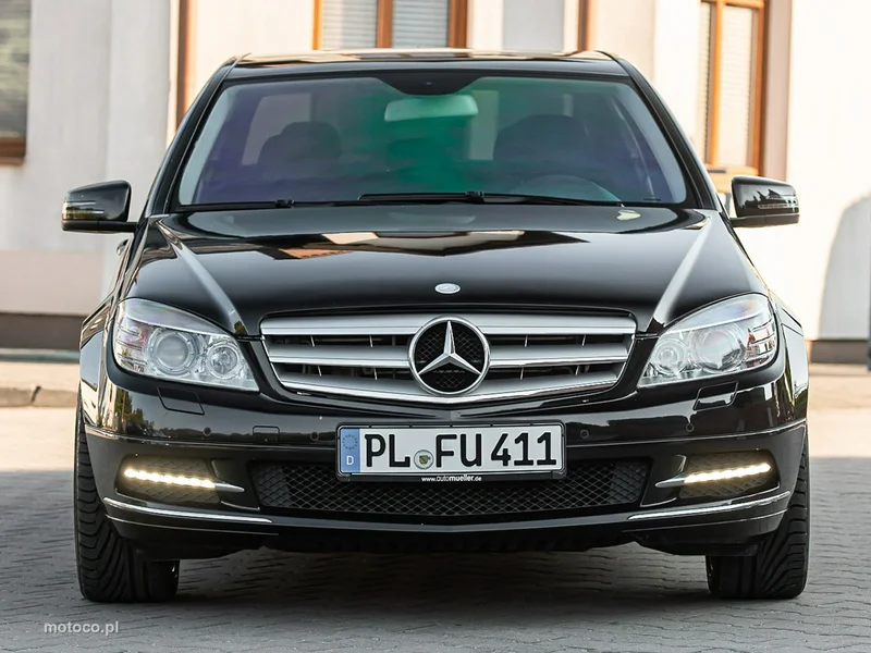 Mercedes-Benz Klasa C W204 C 350 10