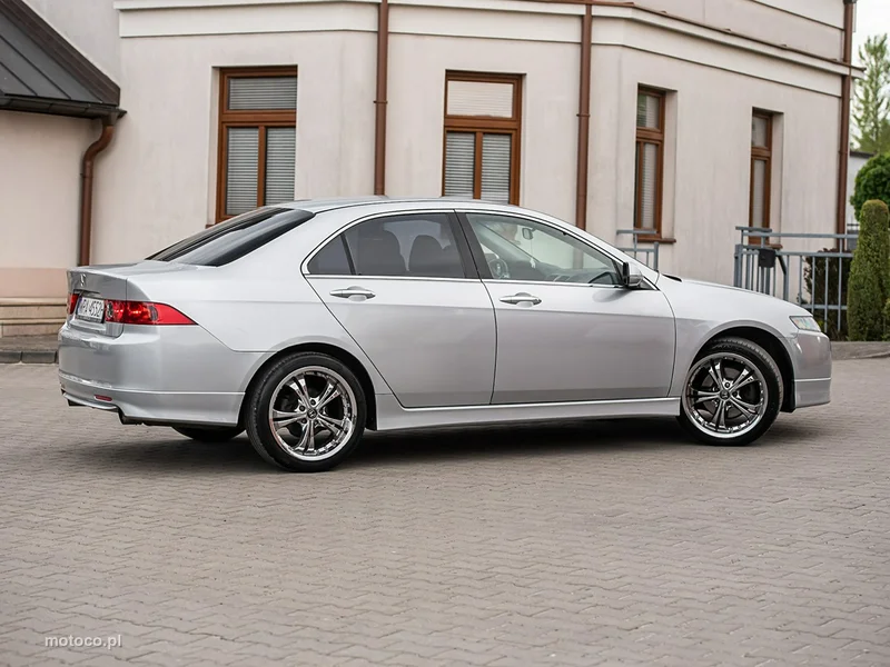 Honda Accord 17