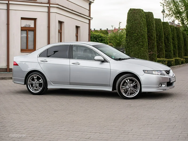 Honda Accord 18