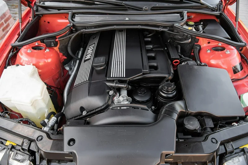 BMW Seria 3 E46 330 34