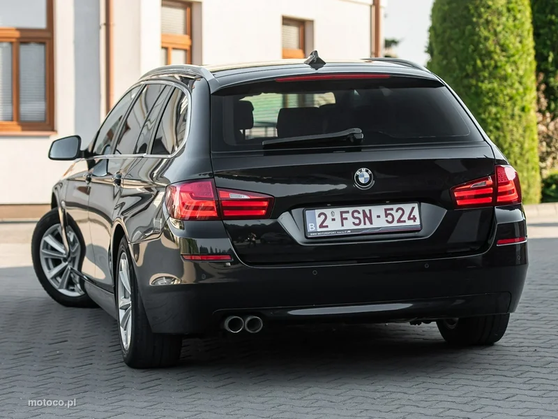 BMW Seria 5 F10 520 2