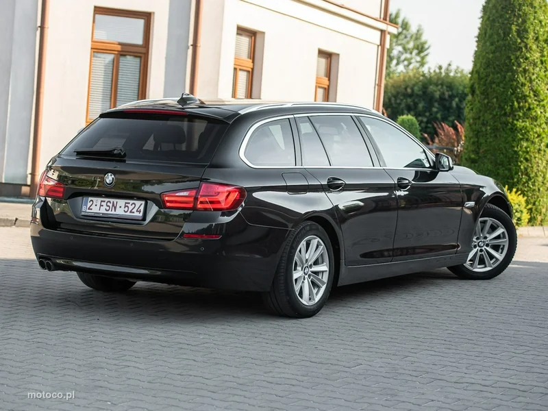 BMW Seria 5 F10 520 16