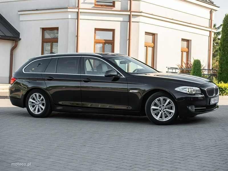 BMW Seria 5 F10 520 17
