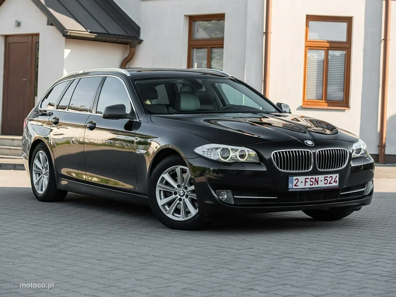 BMW Seria 5 F10 520 19