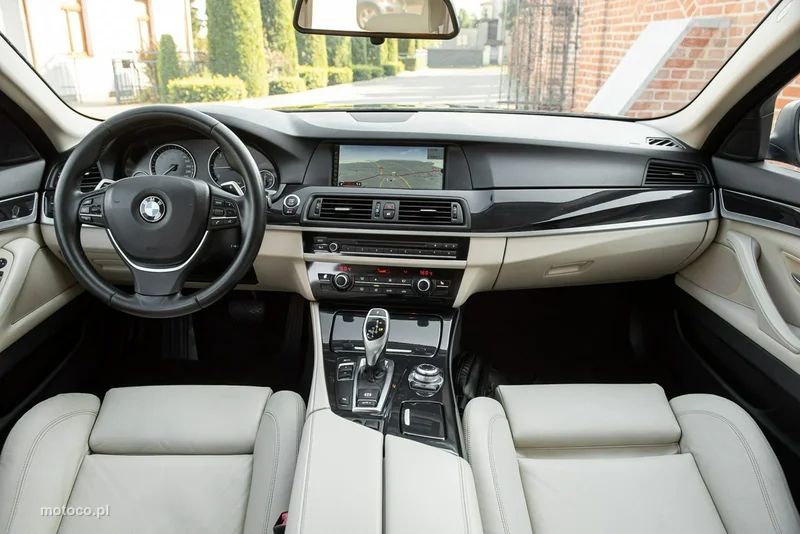 BMW Seria 5 F10 520 5