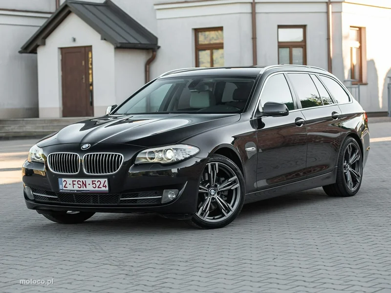 BMW Seria 5 F10 520 11
