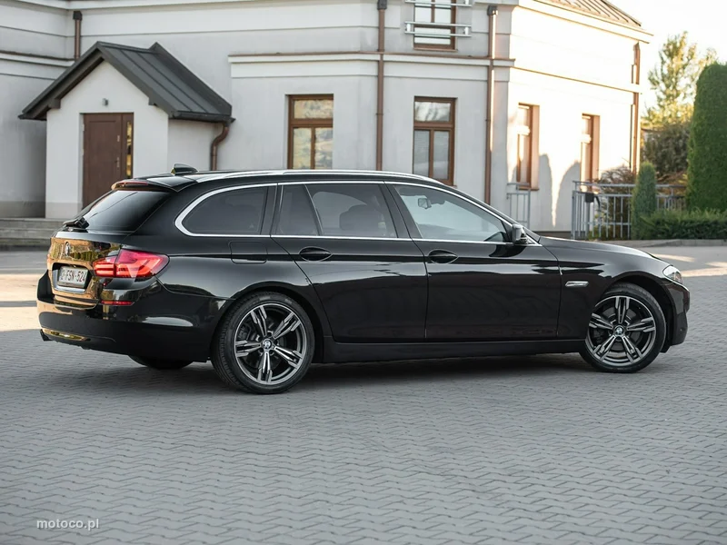 BMW Seria 5 F10 520 17