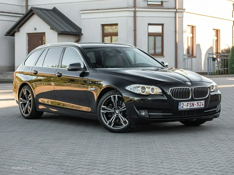 BMW Seria 5 F10 520 19