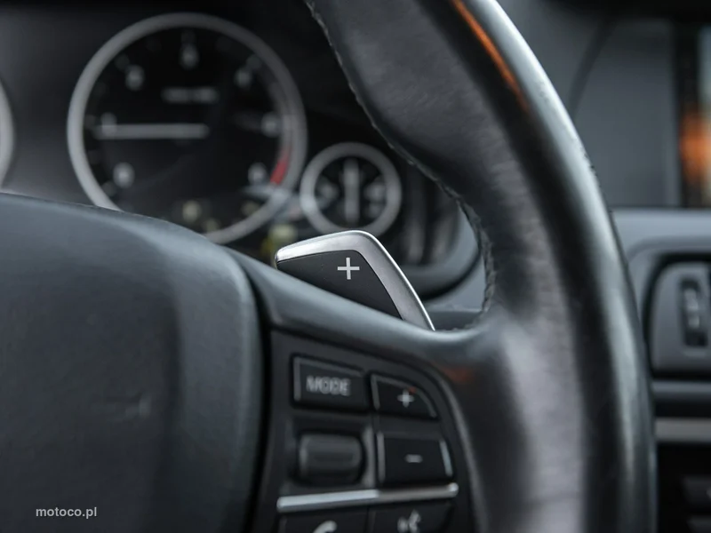 BMW Seria 5 F10 520 25