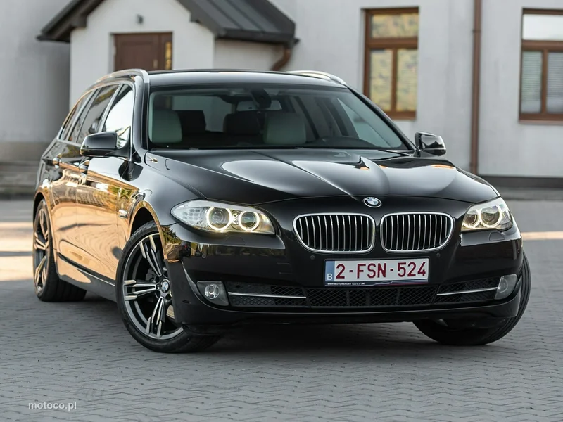 BMW Seria 5 F10 520 4