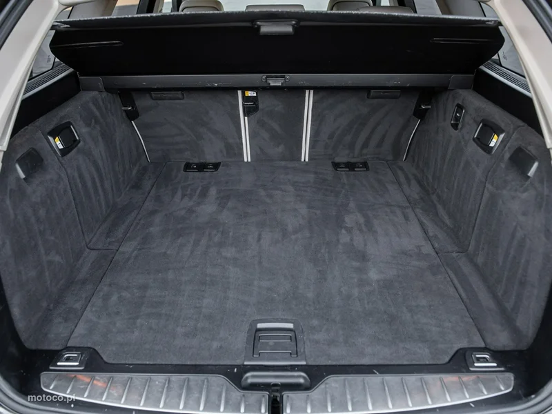BMW Seria 5 F10 520 31