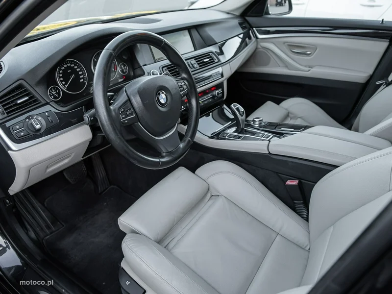 BMW Seria 5 F10 520 6