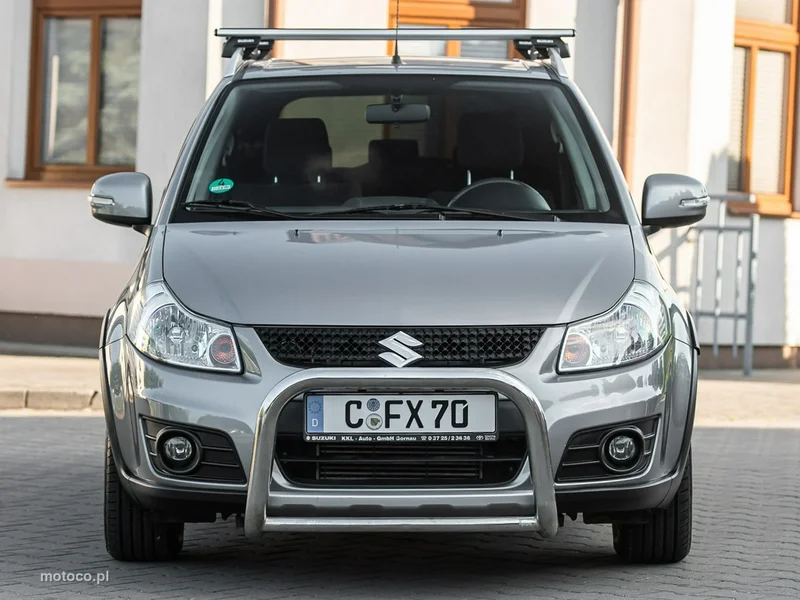 Suzuki SX4 10