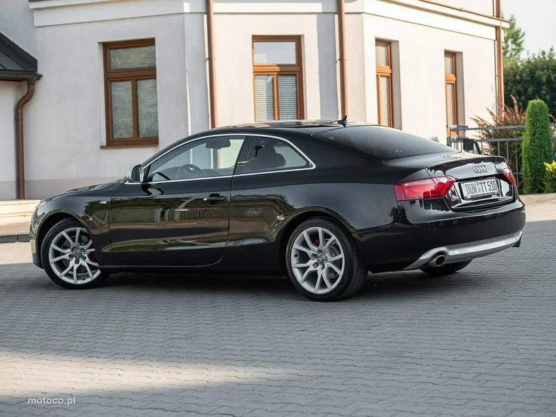 Audi A5 8T 11