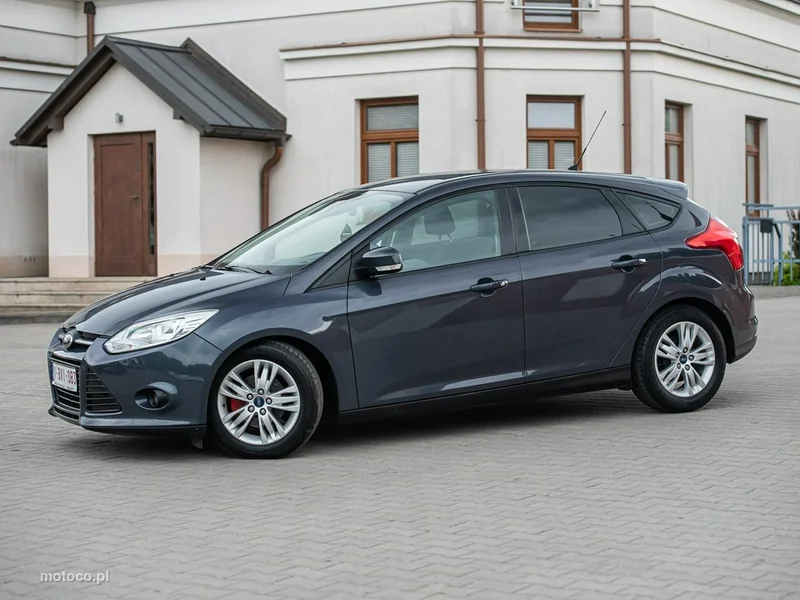 Ford Focus III 12
