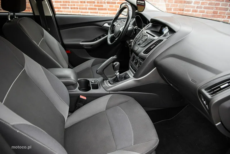 Ford Focus III 9