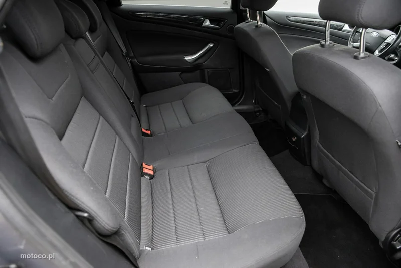 Ford Mondeo IV 8
