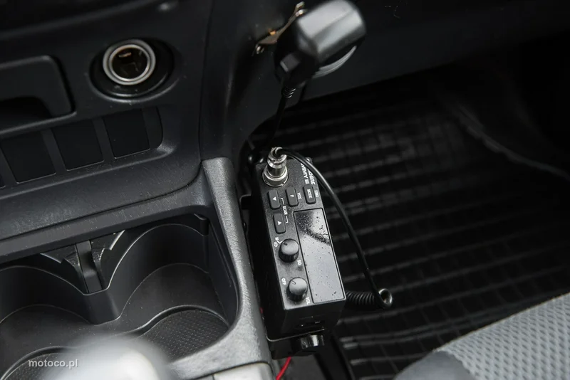 Toyota RAV 4 XA30 23