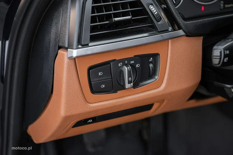 BMW Seria 3 F30 320 27