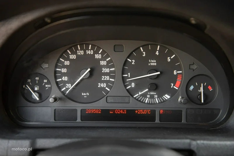 BMW X5 E53 26