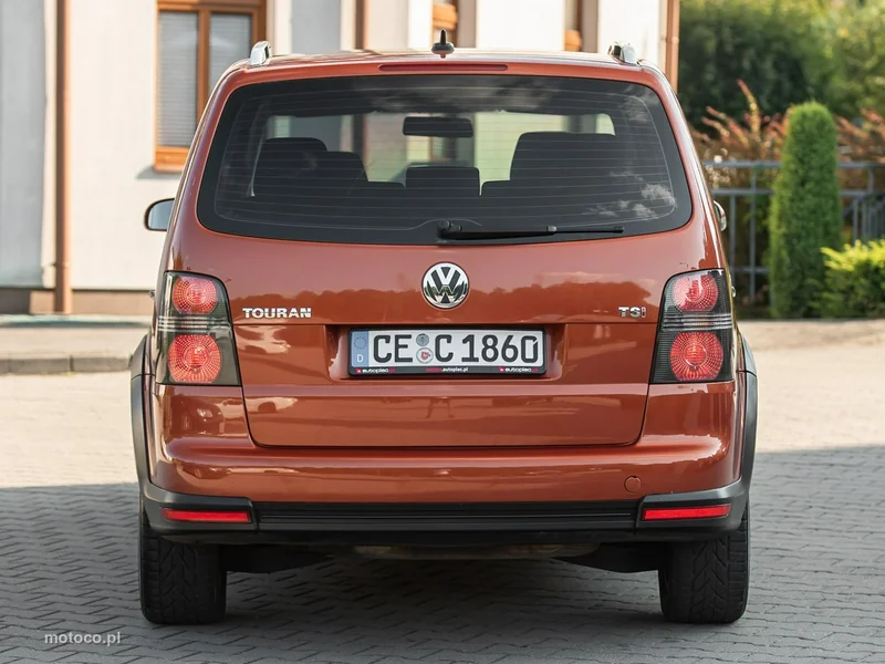 Volkswagen Touran 1T 16