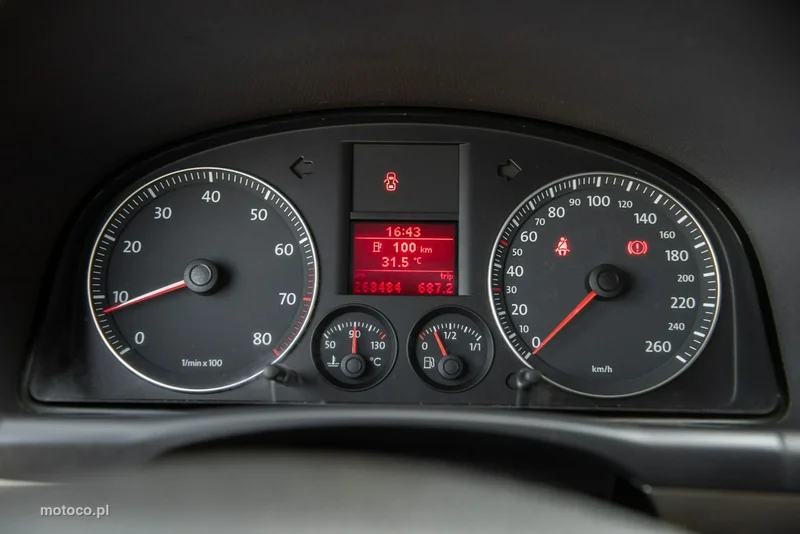 Volkswagen Touran 1T 28