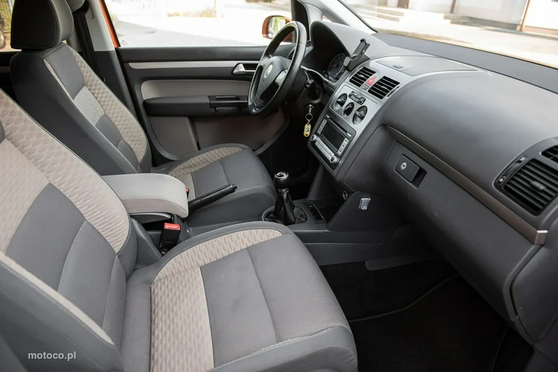 Volkswagen Touran 1T 10