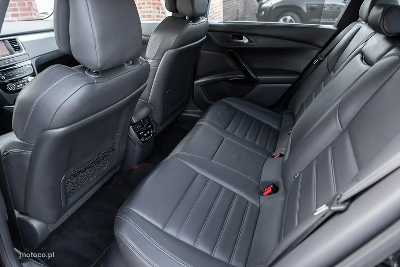 Peugeot 508 7