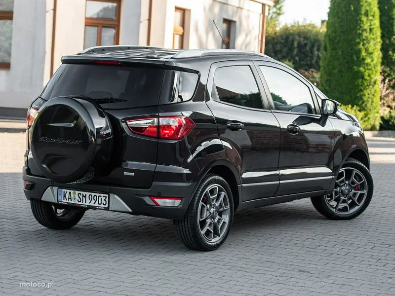 Ford EcoSport 16