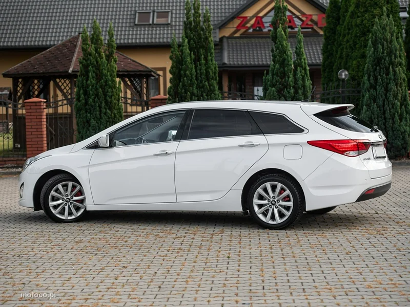 Hyundai i40 13