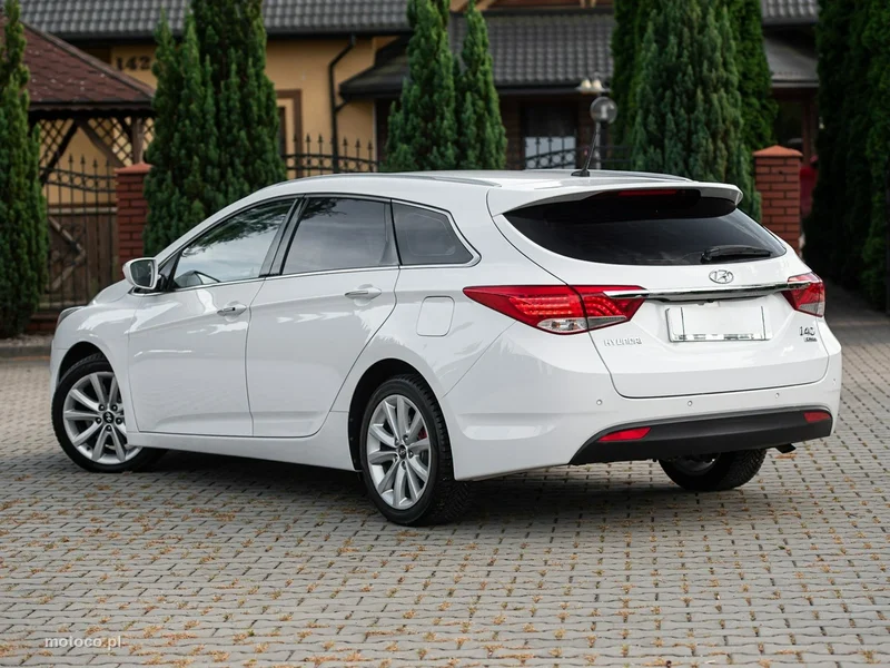 Hyundai i40 14
