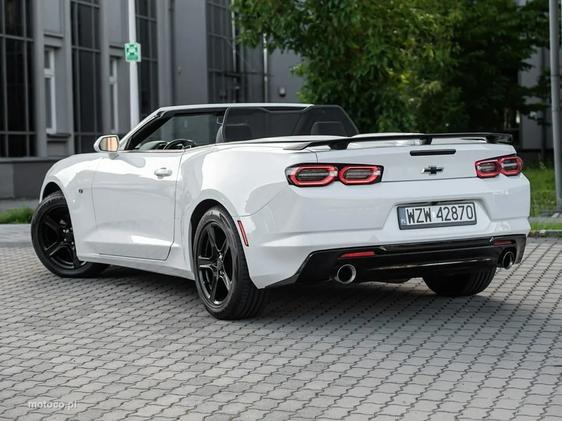 Chevrolet Camaro 2