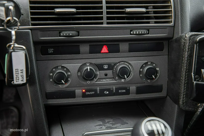 Audi A6 C6 22