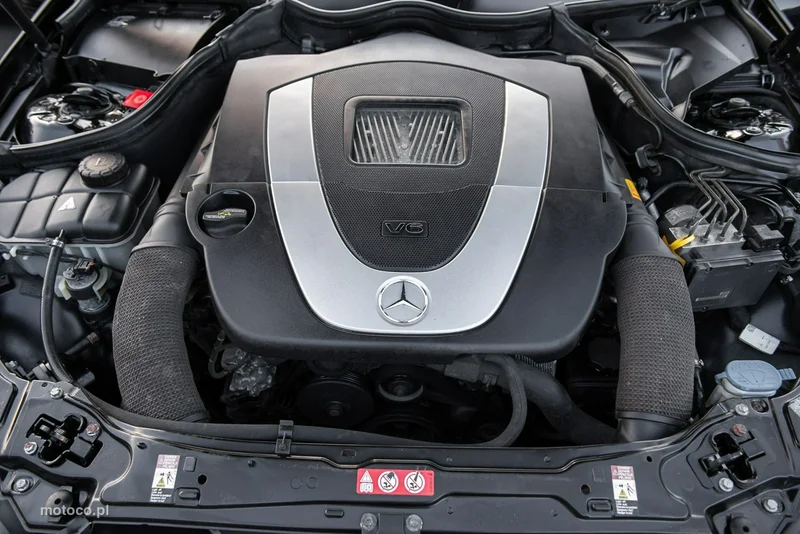 Mercedes-Benz CLK C209 CLK 280 32