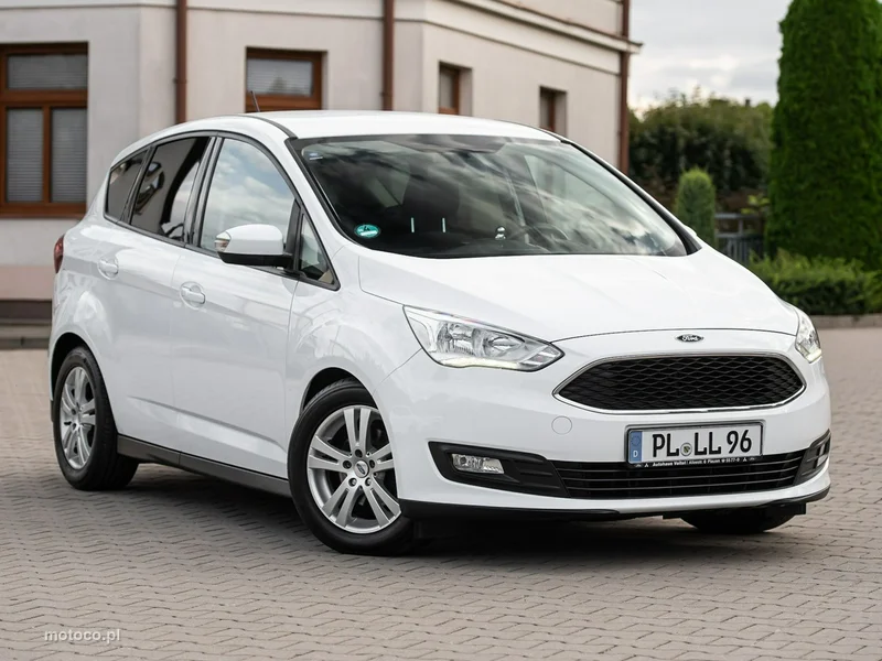Ford C-Max II 19