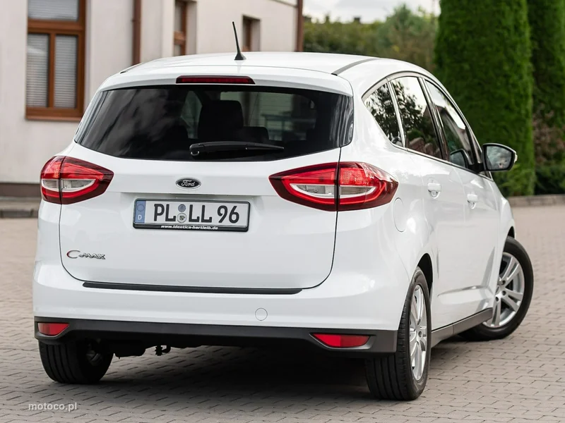 Ford C-Max II 3