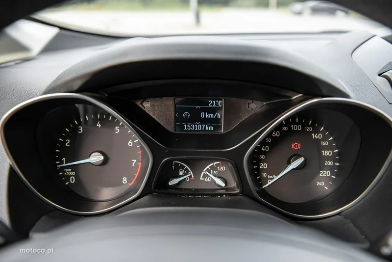 Ford C-Max II 30