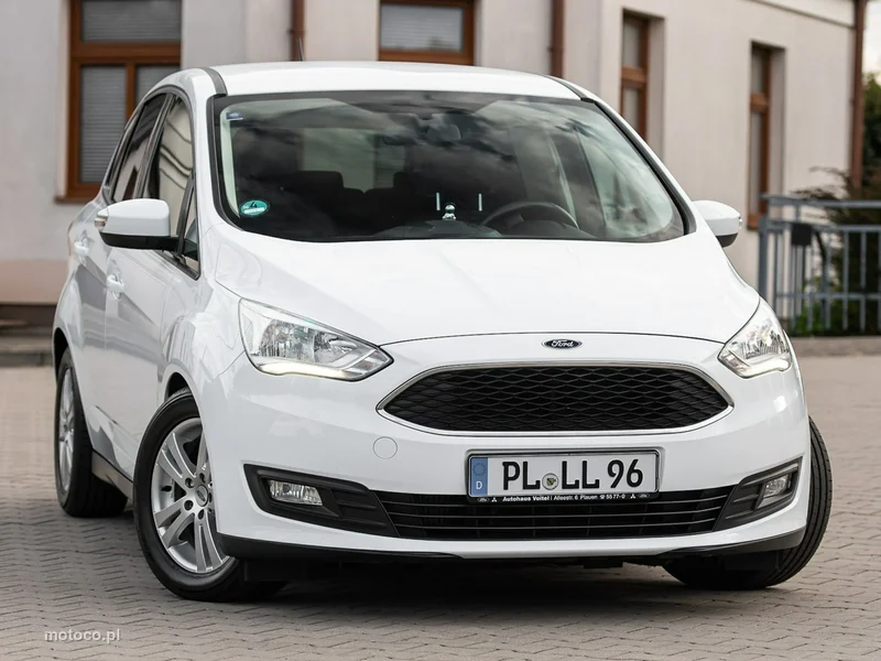 Ford C-Max II 4