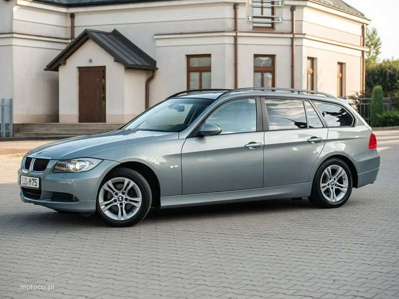 BMW Seria 3 E90 318 12