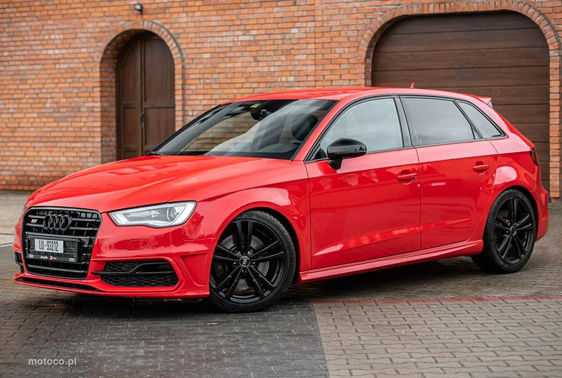 Audi S3 8V 12