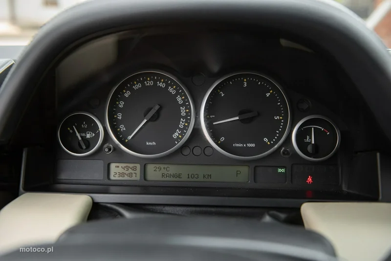 Land Rover Range Rover 34
