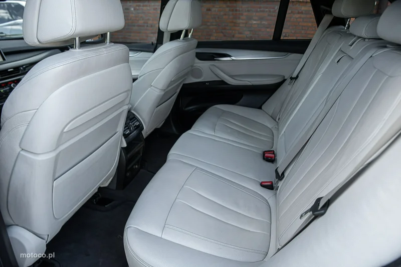 BMW X5 F15 7