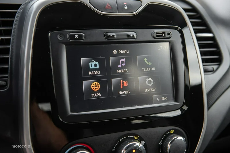 Renault Captur I 21