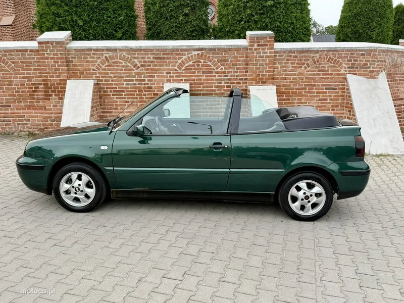 Volkswagen Golf Cabrio 13