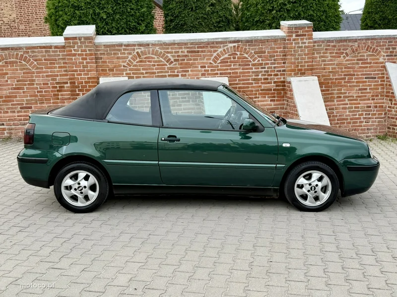 Volkswagen Golf Cabrio 15