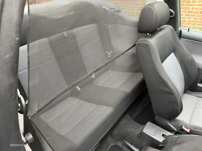 Volkswagen Golf Cabrio 23