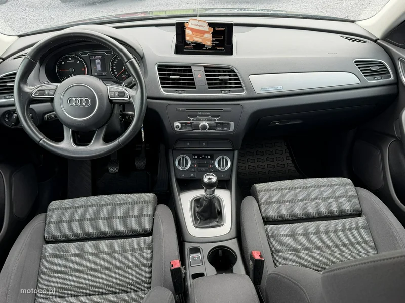 Audi Q3 8U 7